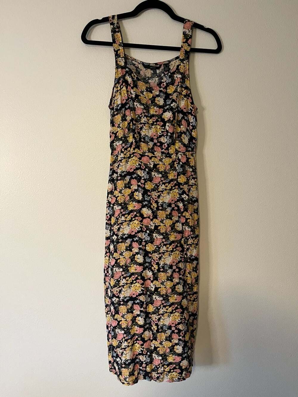 Vero Moda Floral Print Sleeveless Midi Dress (FB1)